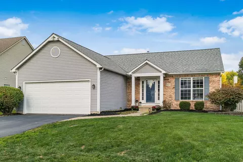 1577 Cottonwood Dr, Lewis Center, OH 43035