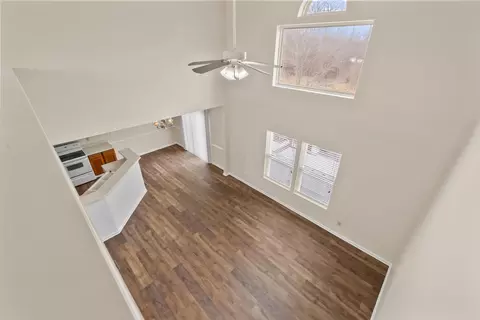 Living - 30 Tabilore Loop, Delaware, OH 43015 photo 2 of 6
