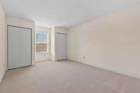 Bedroom - 30 Tabilore Loop, Delaware, OH 43015 photo 6 of 8