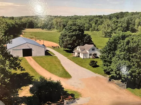 14293 Gilchrist Rd, Mount Vernon, OH 43050