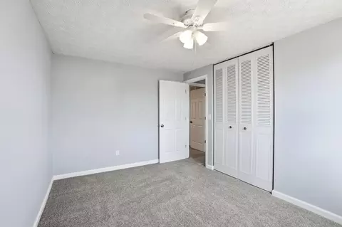 Bedroom - 1295 Hathersage Pl, Galloway, OH 43119 photo 6 of 9