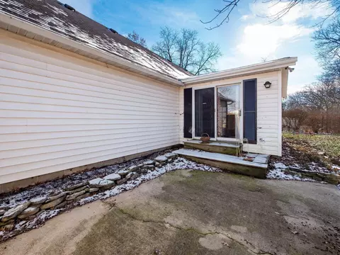Exterior - 6805 Lambert Rd, Orient, OH 43146 photo 5 of 13