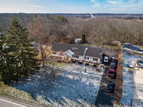 View/Area - 6805 Lambert Rd, Orient, OH 43146 photo 3 of 10