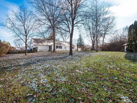 Exterior - 6805 Lambert Rd, Orient, OH 43146 photo 12 of 13