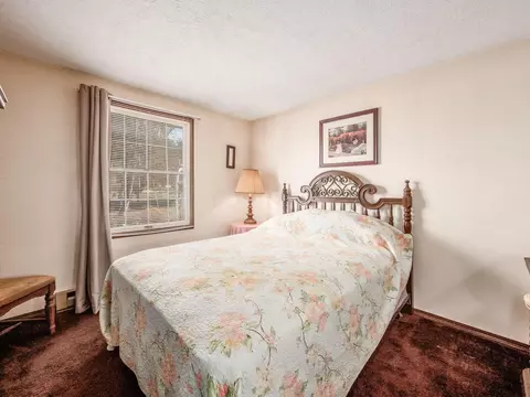Bedroom - 6805 Lambert Rd, Orient, OH 43146 photo 3 of 6