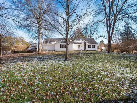Exterior - 6805 Lambert Rd, Orient, OH 43146 photo 11 of 13