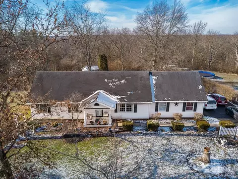 View/Area - 6805 Lambert Rd, Orient, OH 43146 photo 1 of 10