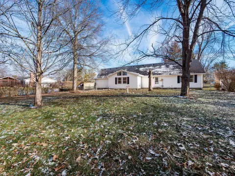 Exterior - 6805 Lambert Rd, Orient, OH 43146 photo 10 of 13