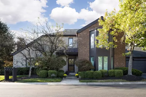 5719 Notre Dame Pl, Columbus, OH 43213