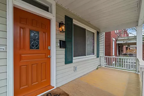 Exterior - 327 E Mithoff St, Columbus, OH 43206 photo 1 of 8