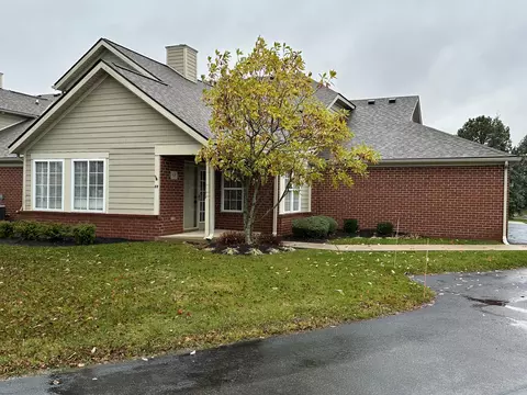 69 Greenhedge Cir, Delaware, OH 43015