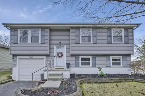 3197 Strathburn Ct, Dublin, OH 43017