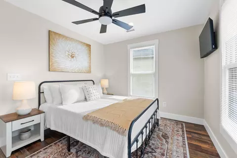 Bedroom - 47 E 4th Ave, Columbus, OH 43201 photo 4 of 5