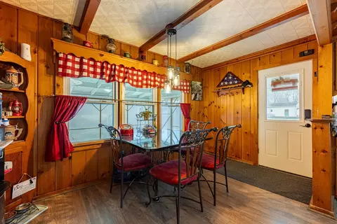 Dining - 2817 Hillside Ave, Springfield, OH 45503 photo 2 of 5