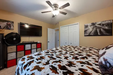 Bedroom - 2817 Hillside Ave, Springfield, OH 45503 photo 6 of 6