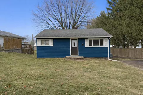 118 Pleasant St, Mechanicsburg, OH 43044