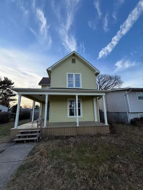 61 N 24th St, Newark, OH 43055