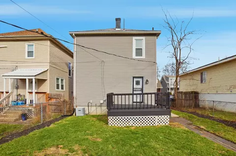 573 E Mithoff St, Columbus, OH 43206 photo 3