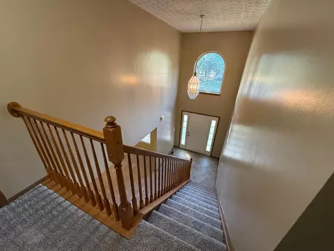 Entry Way - 1670 Marshall Ave, Obetz, OH 43207 photo 3 of 3