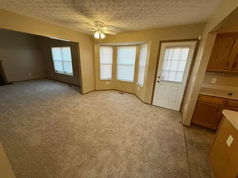 Living - 1670 Marshall Ave, Obetz, OH 43207 photo 3 of 3