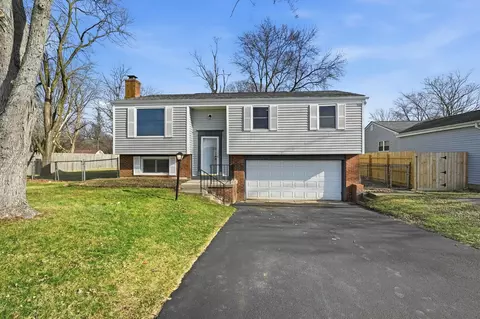 880 Lockville Rd, Pickerington, OH 43147