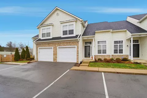 323 Southworth Dr, Sunbury, OH 43074