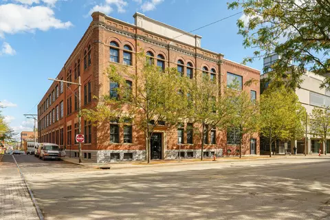 570 S Front St #104, Columbus, OH 43215