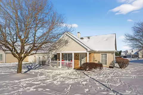 1252 Dunhurst St, Circleville, OH 43113