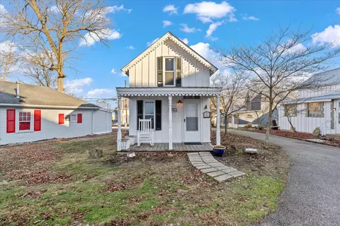 115 6th St, Lancaster, OH 43130