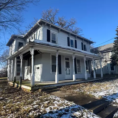 121 New St, Mount Sterling, OH 43143