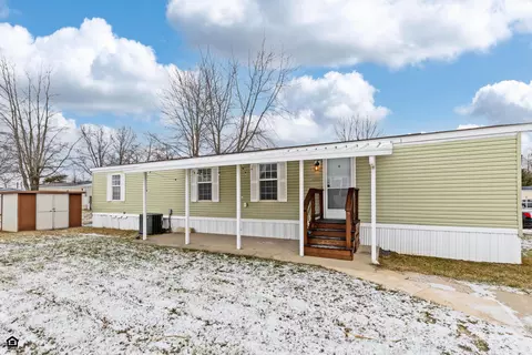 8764 National Rd SW #106, Etna, OH 43062