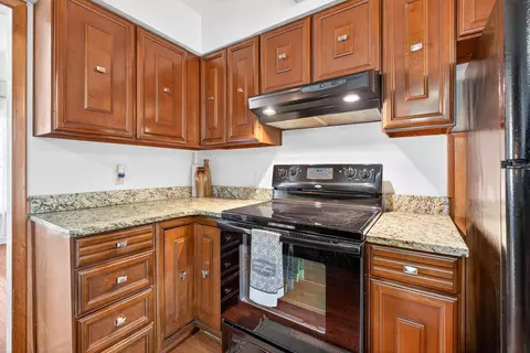 Kitchen - 7037 Prospect Dublin Rd, Prospect, OH 43342 photo 4 of 4