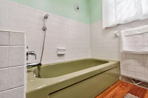 Bath - 7037 Prospect Dublin Rd, Prospect, OH 43342 photo 5 of 7