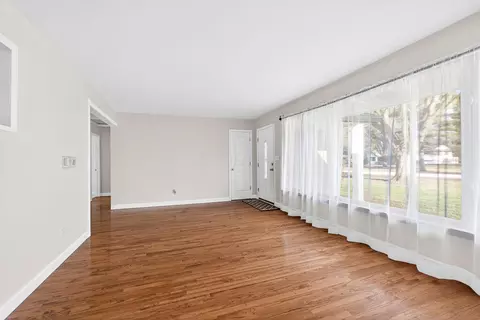 Living - 7037 Prospect Dublin Rd, Prospect, OH 43342 photo 5 of 13