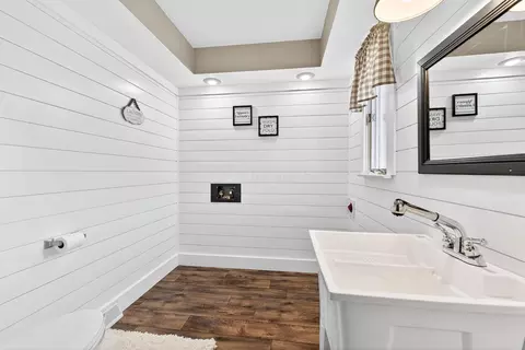 Bath - 7037 Prospect Dublin Rd, Prospect, OH 43342 photo 7 of 7