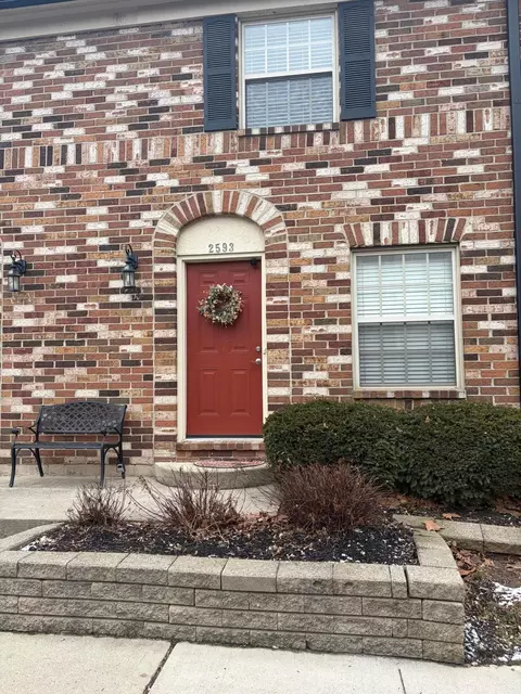 2593 Olde Hill Ct N, Columbus, OH 43221