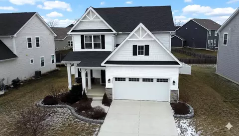 Exterior - 1016 Boulder Dr, Delaware, OH 43015 photo 8 of 9