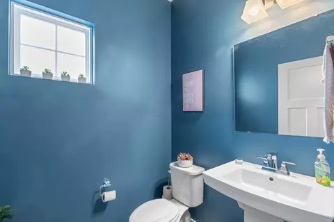 Bath - 1016 Boulder Dr, Delaware, OH 43015 photo 1 of 4