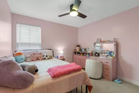 Bedroom - 1016 Boulder Dr, Delaware, OH 43015 photo 2 of 3
