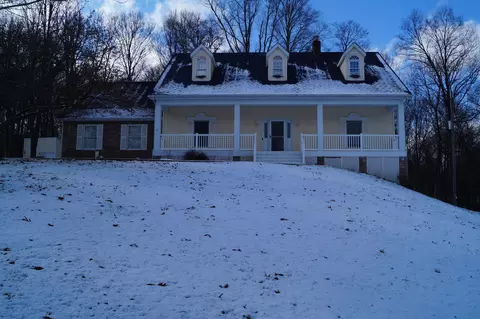 2474 Sleepy Hollow Rd SE, Heath, OH 43056
