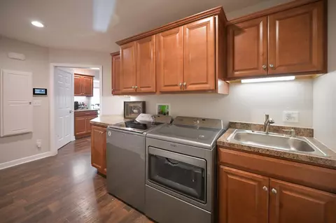 1327 Kingsgate Rd, Springfield, OH 45503 photo 41