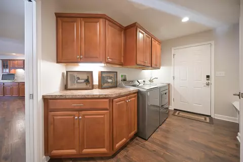 1327 Kingsgate Rd, Springfield, OH 45503 photo 40