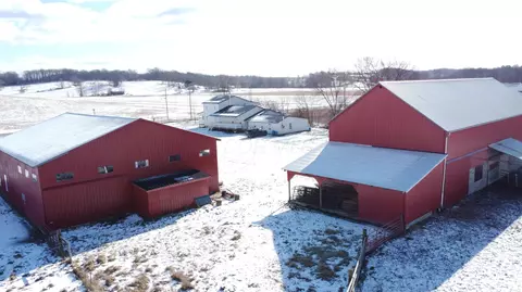 623 Flagdale Rd S, Junction City, OH 43748