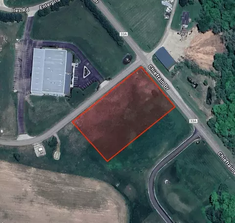 30313 Chieftain Dr, Logan, OH 43138