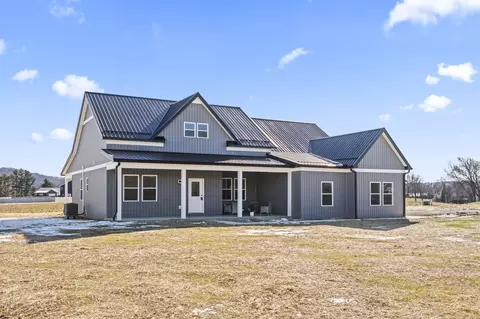 95 Clayton Mills Cir, South Salem, OH 45681