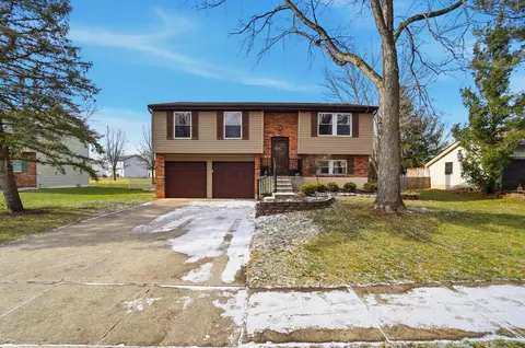 855 Humboldt Dr W, Columbus, OH 43230