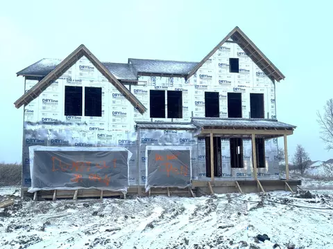 108 Gold Finch St, Pickerington, OH 43147