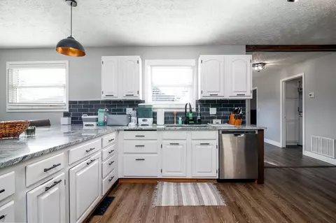 Kitchen - 225 Edwards Rd, Circleville, OH 43113 photo 1 of 5