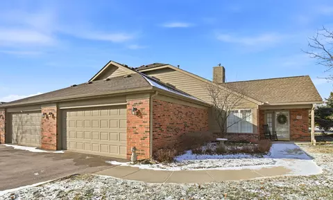 622 Piney Glen Dr, Columbus, OH 43230
