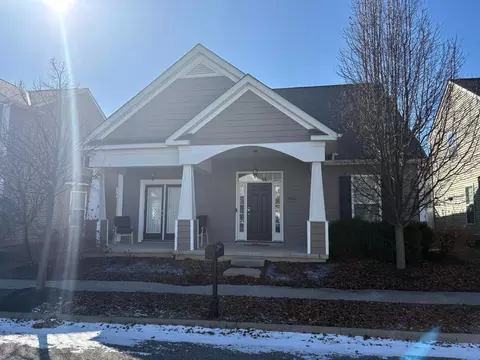 2155 Sawgrass St, Grove City, OH 43123